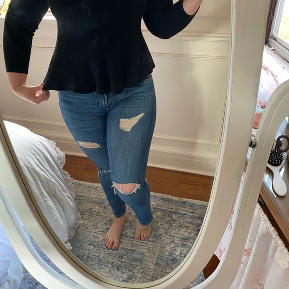 Caroll Black Peplum Sweater - Picture 5 of 12